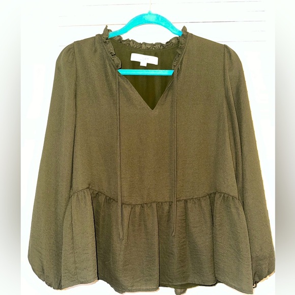 LOFT Tops - Ann Taylor Loft Long Sleeve Dark Olive Green Top ~ Size Small Petite